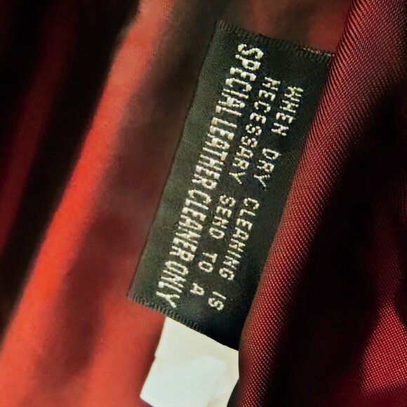 Wilson’s Leather Women’s Genuine Leather Jacket — Excellent Condition - Picture 9 of 9